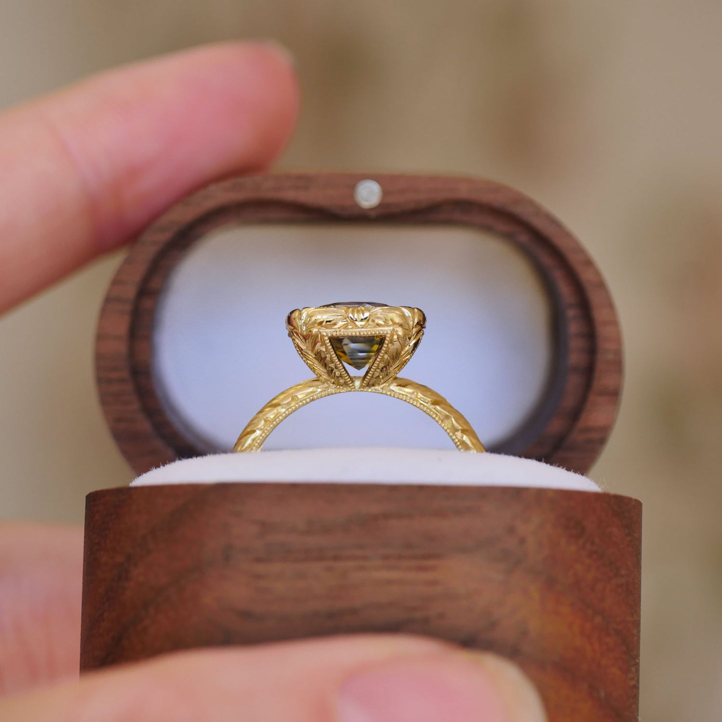Bi Color Sapphire Engraved Bubble Ring