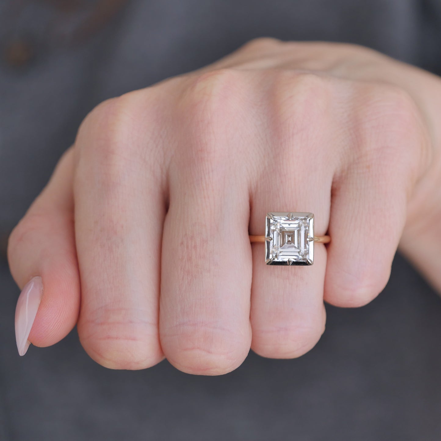 Carre Cut Colette Solitaire