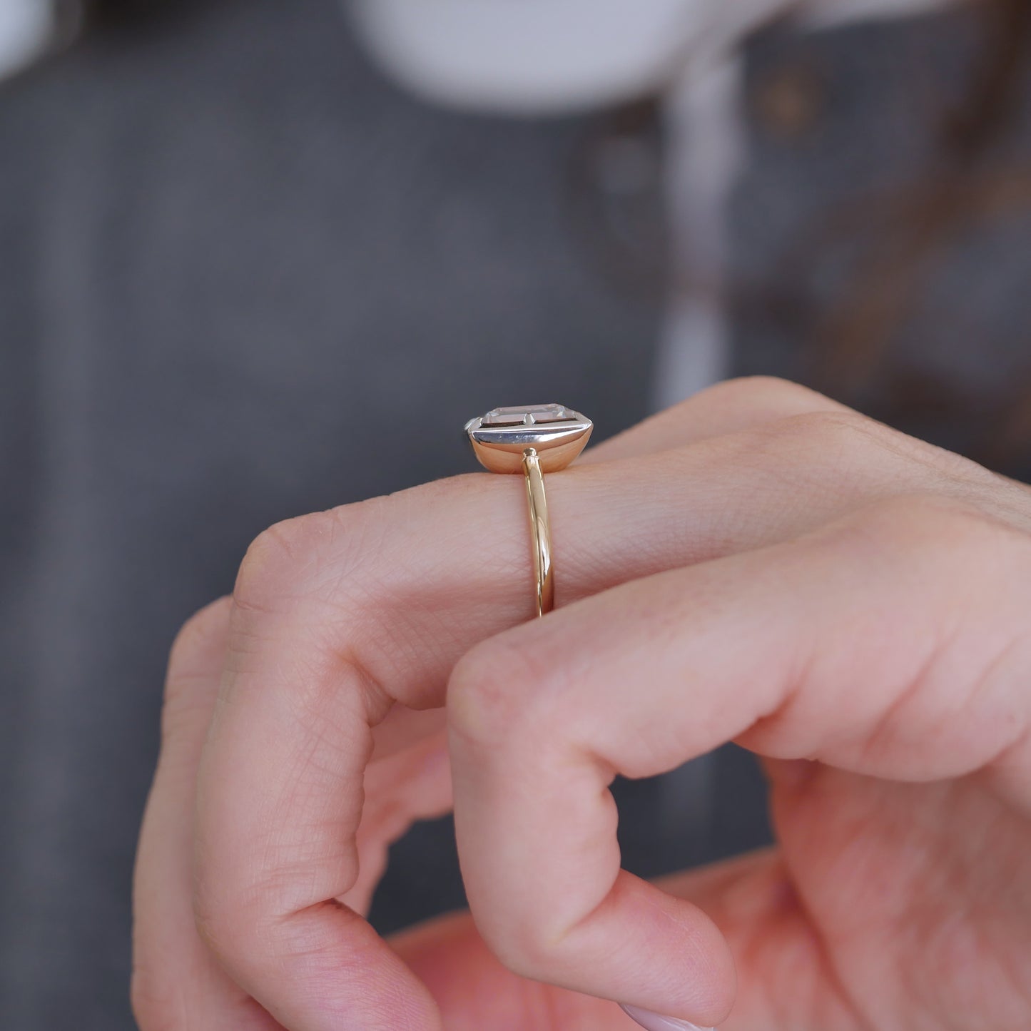 Carre Cut Colette Solitaire