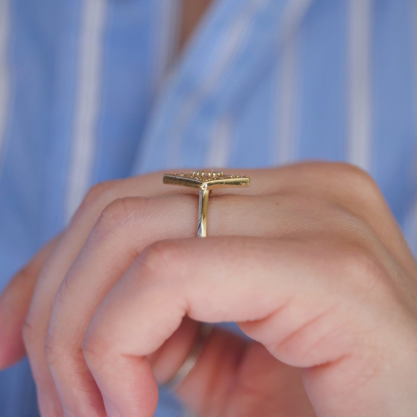 Mini Kite Shape Oval Brilliant Cut Diamond Mosaic Ring