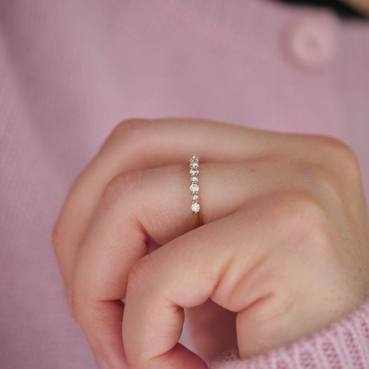 Pearl & Diamond 2mm Shared Prong Band