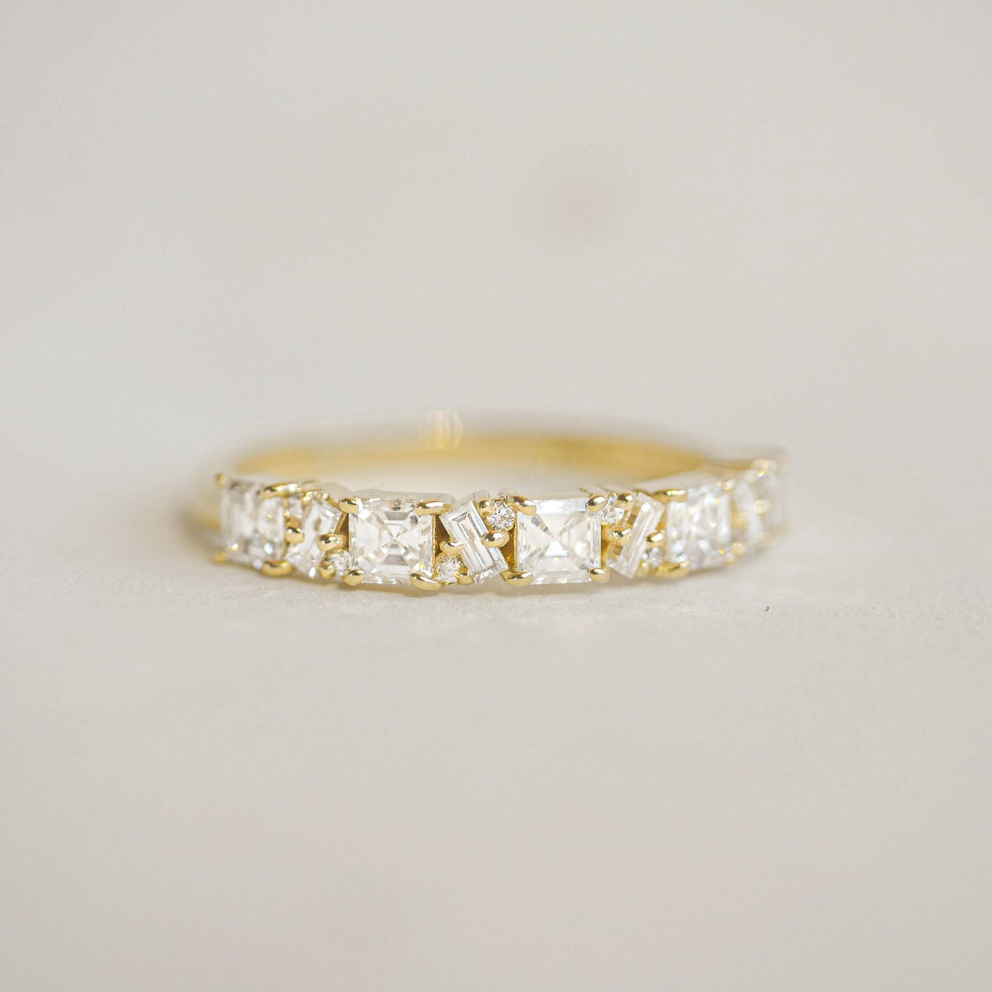 Asscher Cut Diamond Mosaic Confetti Band