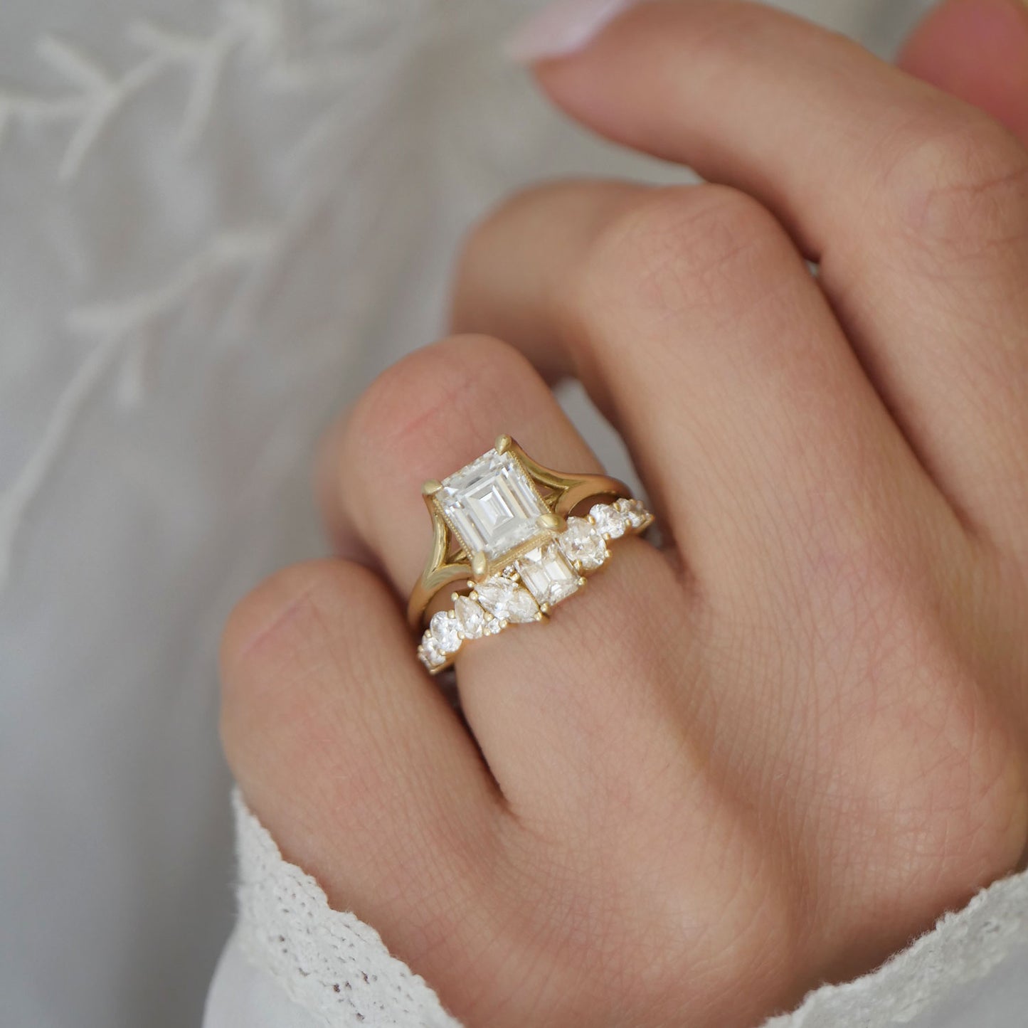The Emerald & Marquise Firework Diamond Mosaic Band exudes timeless elegance, with emerald and marquise diamonds set in a stunning arrangement that sparkles like a fireworks display.