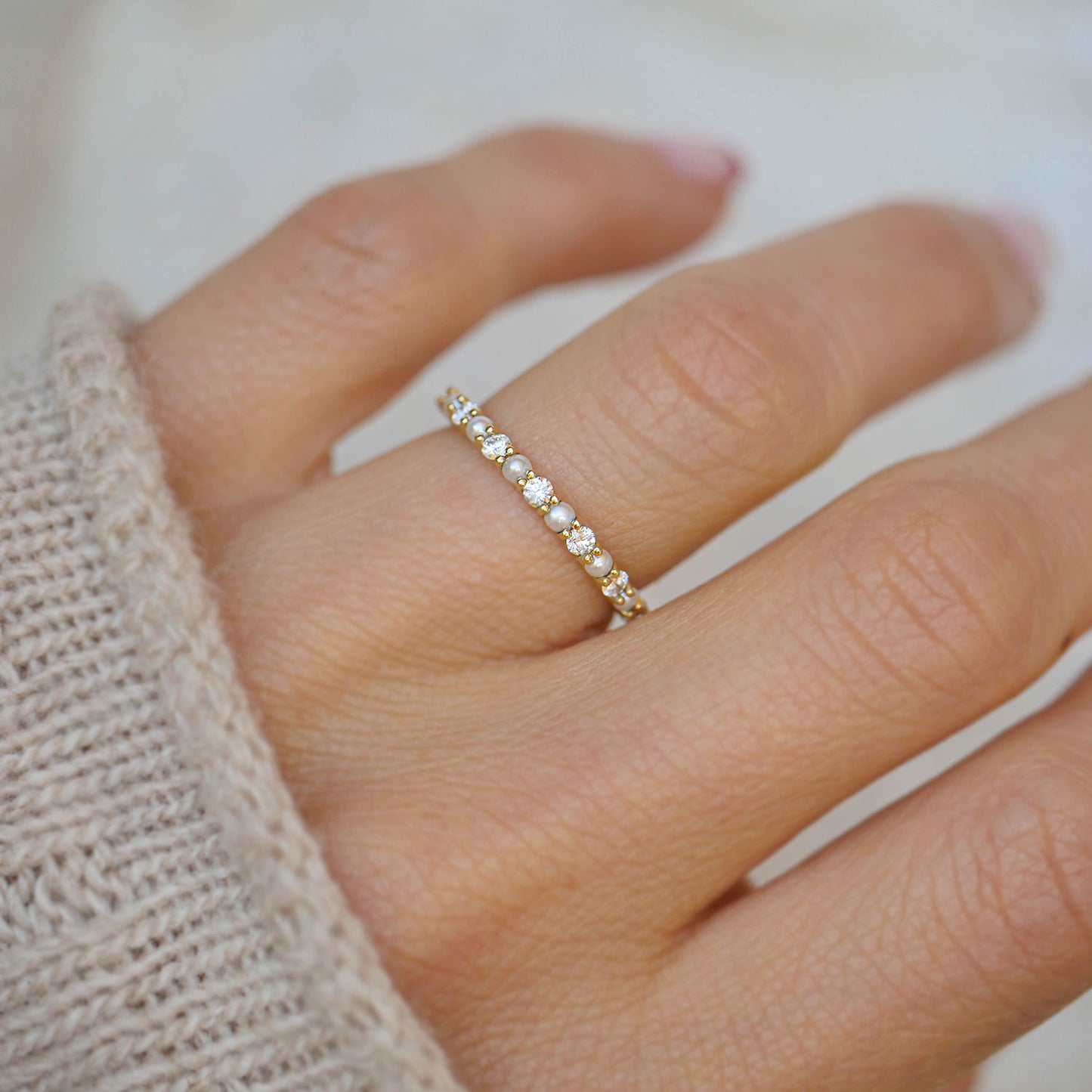 Pearl & Diamond 2mm Shared Prong Band