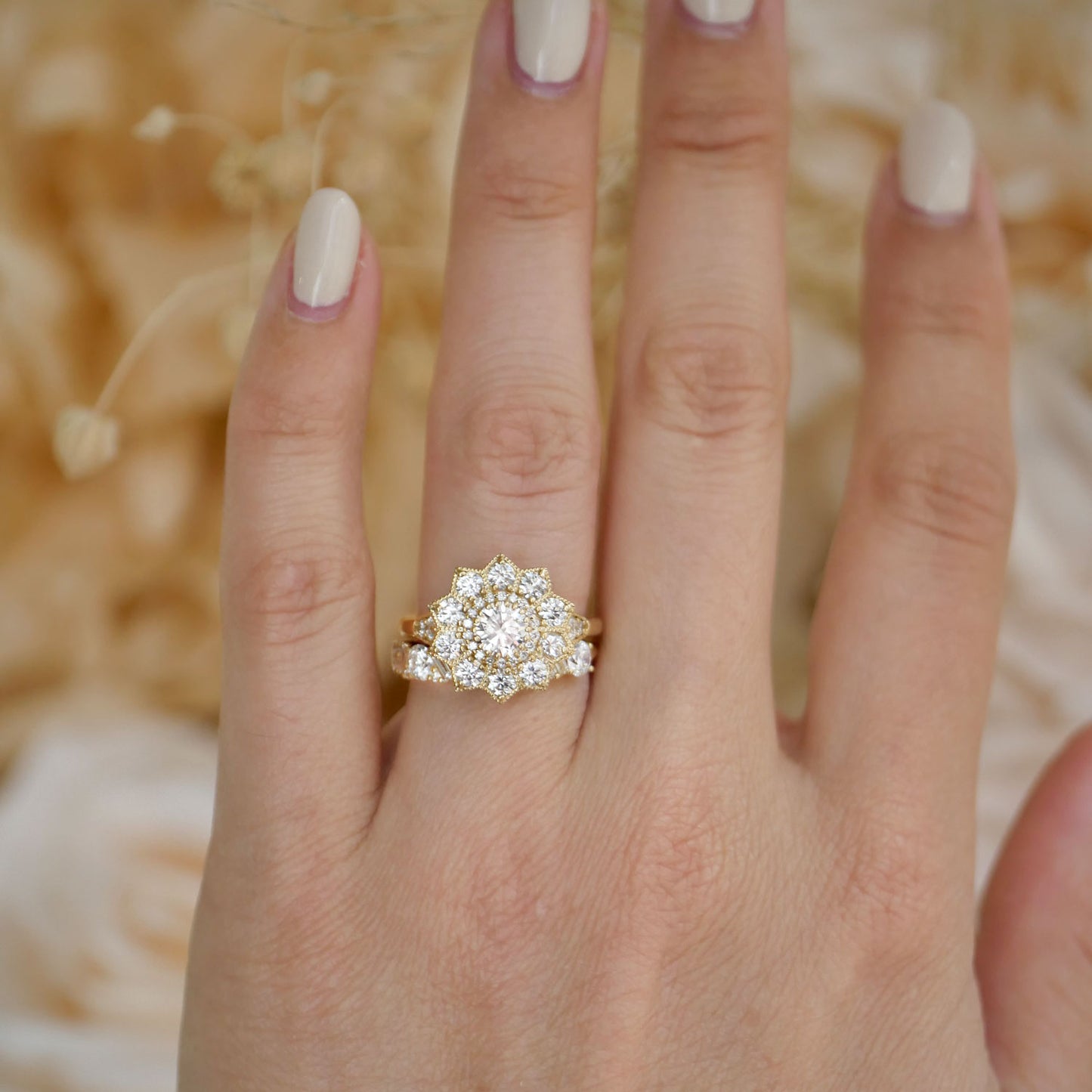 Round Diamond Mosaic Sunflower Ring