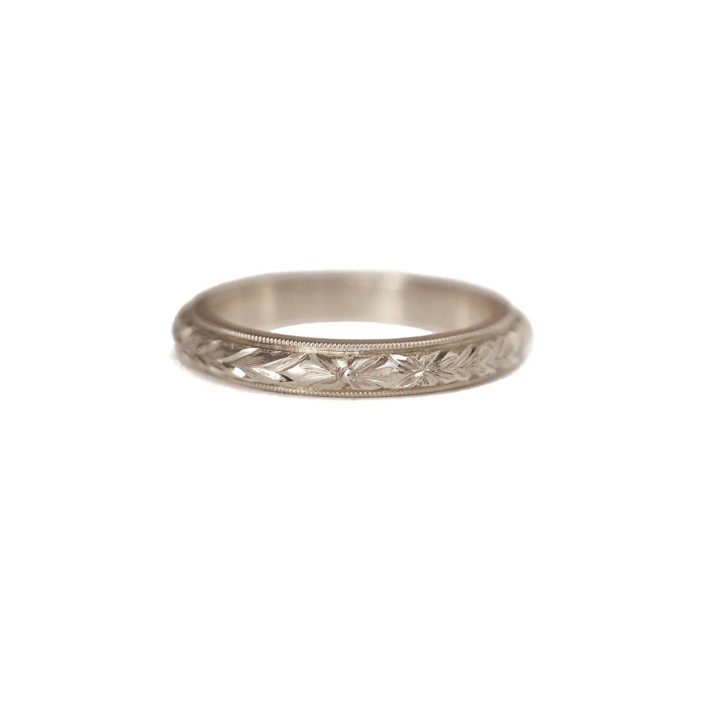 3mm Deco Motif Engraved Wedding Band